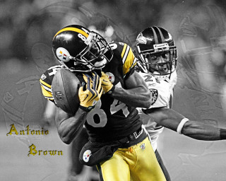 Football players playing field people - moss free wallpaper