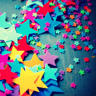 Colorful stars pile table black - florianne becker free wallpaper
