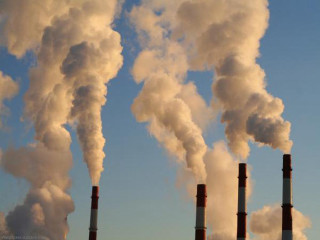 Factory smoke stacks emitting sky - a factory free wallpaper