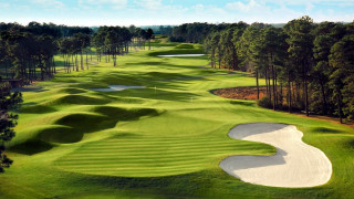 Golf course green sand trap 2 - a golf course free wallpaper