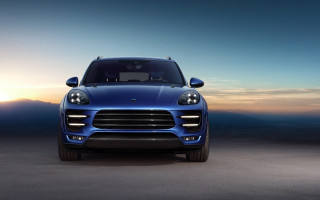Blue porsche cayenne desert sunset - a desert area free wallpaper