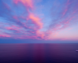 Boat sunset pink blue sky - the water free wallpaper