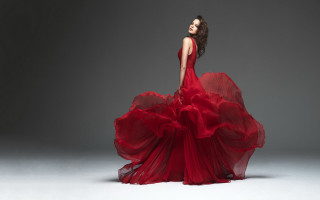Woman red dress studio gray - a gray backdrop free wallpaper