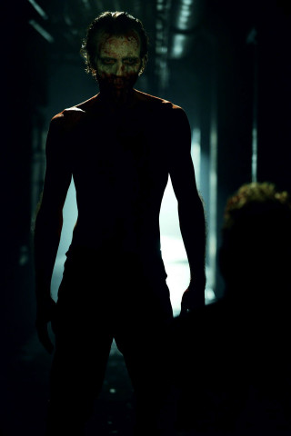 Bloody man dark room woman - a bloody face free wallpaper