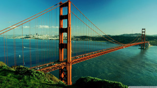 Large bridge water city background - a large bridge free wallpaper