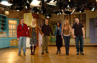 Group people room tv wall - the wall behind them free wallpaper