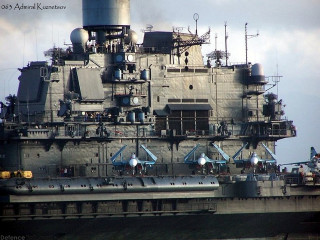Battleship people deck smokestack background - a large battleship free wallpaper