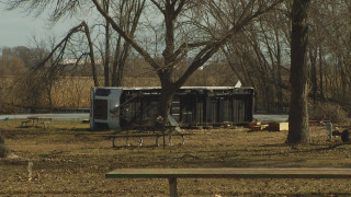 Broken trailer field tree bench - a fence free wallpaper