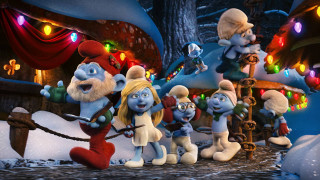 Cartoon characters christmas scene lights - covered ground free wallpaper