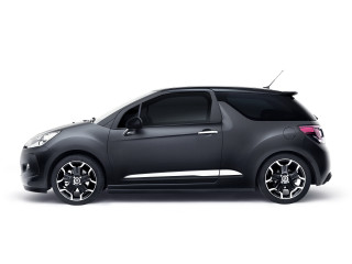 Small car black roof chrome - wheel free wallpaper