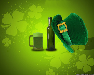 Green hat beer shamrocks charlesmcauley - a green background free wallpaper