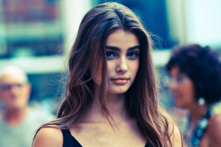 Woman long hair blue eyes 14 - a city street free wallpaper