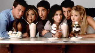 People sitting table drinks cake - incoherent free wallpaper
