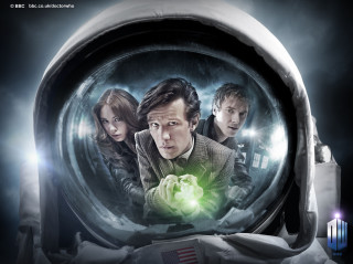 Doctor looking hole ground green - a green light in the middle free wallpaper
