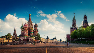 Large building spires sky background 2 - a large building free wallpaper