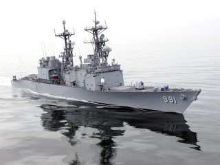 Large gray ship water sky - carl eugen keel free wallpaper