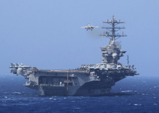 Aircraft carrier ocean plane flying - a jigsaw puzzle free wallpaper for desktop