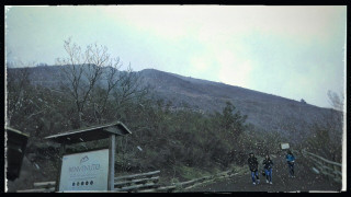 Couple walking dirt road mountain - a mountain side free wallpaper