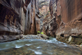 Narrow river narrow canyon rocks 6 - rock and water free wallpaper