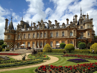 Large building garden sky clouds - christopher wren free wallpaper