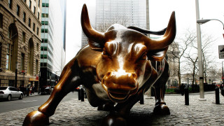Bull urban street future architecture - tall building free wallpaper