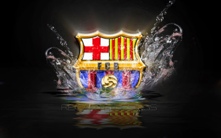 Colorful crest water splash planet - a black background photo free wallpaper
