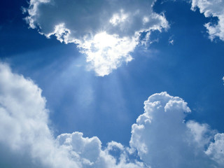 Blue sky heart cloud rayonism - free sky wallpaper