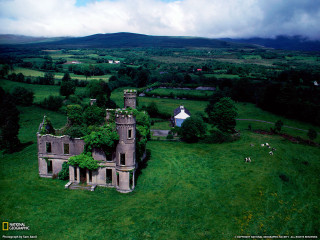 Aerial castle green field white - dorothea warren ohara free wallpaper