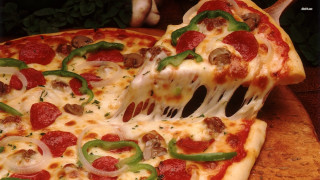 Pizza pepperoni delicious cheese slices - classical realism free wallpaper