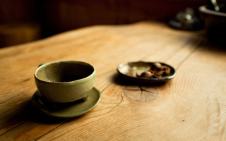 Cup saucer spoon plate wooden - a spoon free wallpaper
