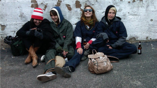 Three people dog purse beer - apocalyptic free wallpaper
