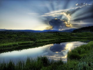 River sky clouds sunrays grass 3 - cloud and sun rays free wallpaper
