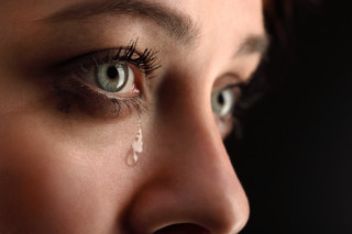 Teary eye closeup woman emotion - evelyn de morgan free wallpaper