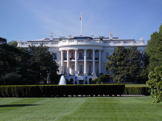 White house fountain trees sunny - a white house free wallpaper