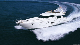 White boat sunny ocean water - digital free wallpaper