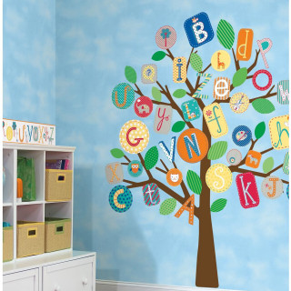 Childs room tree colorful letters - free happy birthday wallpaper