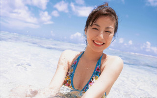 Woman blue bikini sitting water - the water free wallpaper