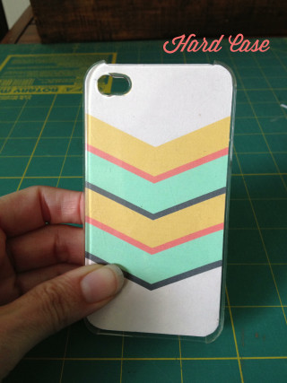 Hand phone case pattern cutting - cutting free wallpaper
