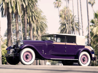 Purple car palm trees building - a purple car free wallpaper
