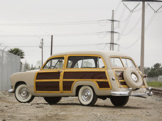 Wooden panel car dirt road - body free wallpaper