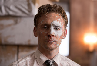 Man white face mask tie - a tie free wallpaper
