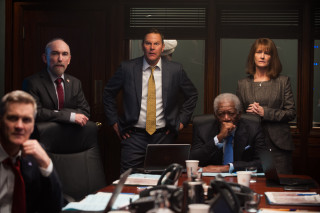 Group people table laptop man 4 - institutional free wallpaper