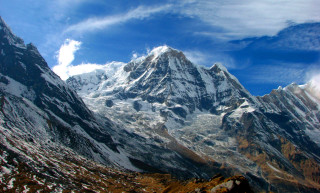 Mountain snow blue sky clouds 3 - the top free wallpaper