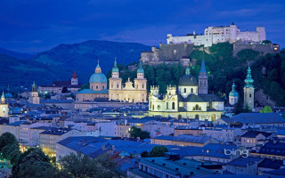 City castle night blue sky - viennese actionism free wallpaper