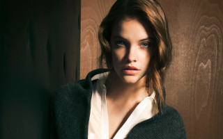 Woman blue eyes sweater posing - barbara greg free wallpaper