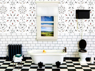 Black white checkered bathroom tub - a bathroom free wallpaper