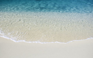 Beach boat sandy shoreline wave - ocean free wallpaper