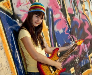 Girl guitar graffiti wall hat - graffiti free wallpaper