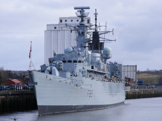 Battleship dock flag water building - the water next free wallpaper