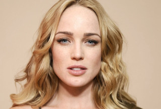 Constance anne parker blonde serious - a black top free wallpaper